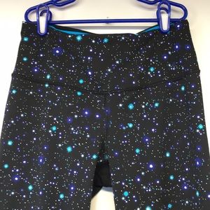 Victoria’s Secret Sport Capris Size Small